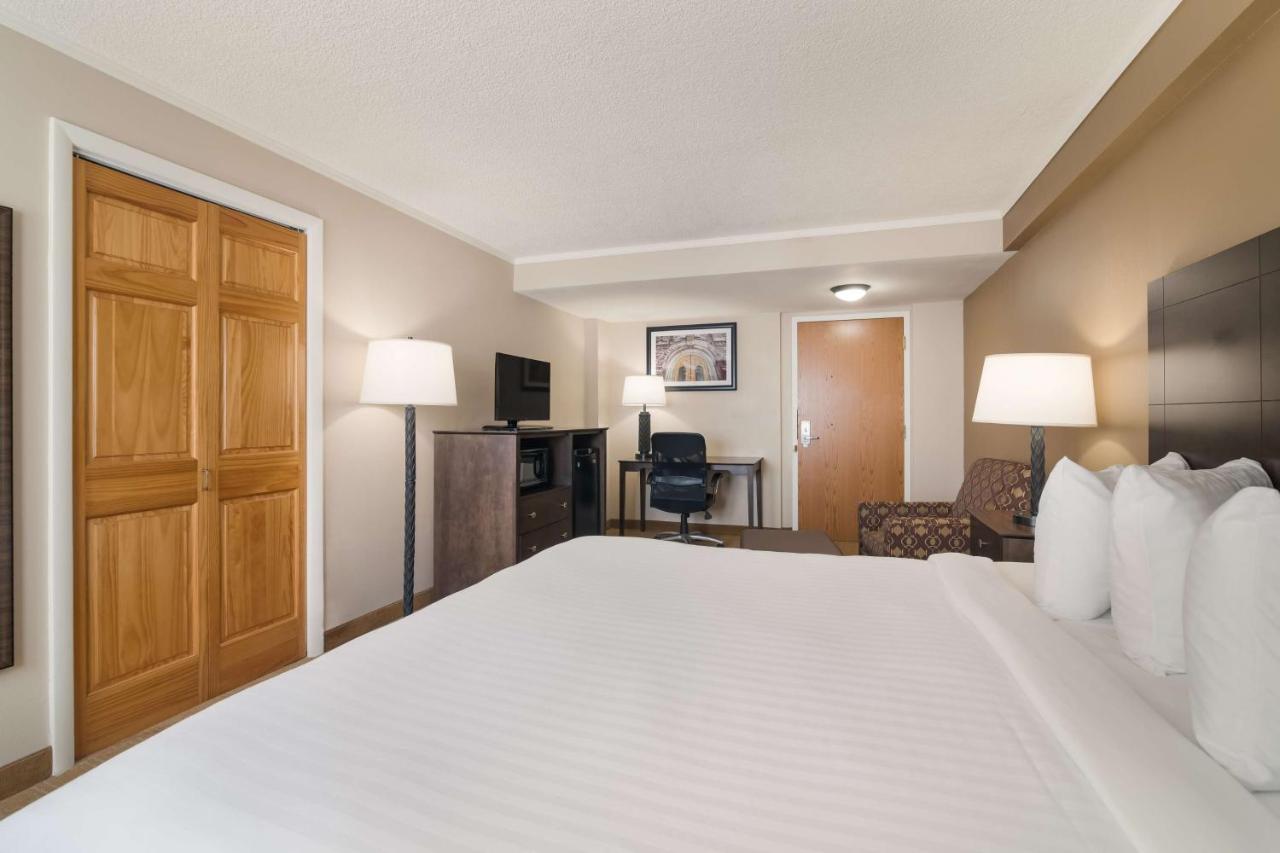 Best Western University Inn Canton Dış mekan fotoğraf